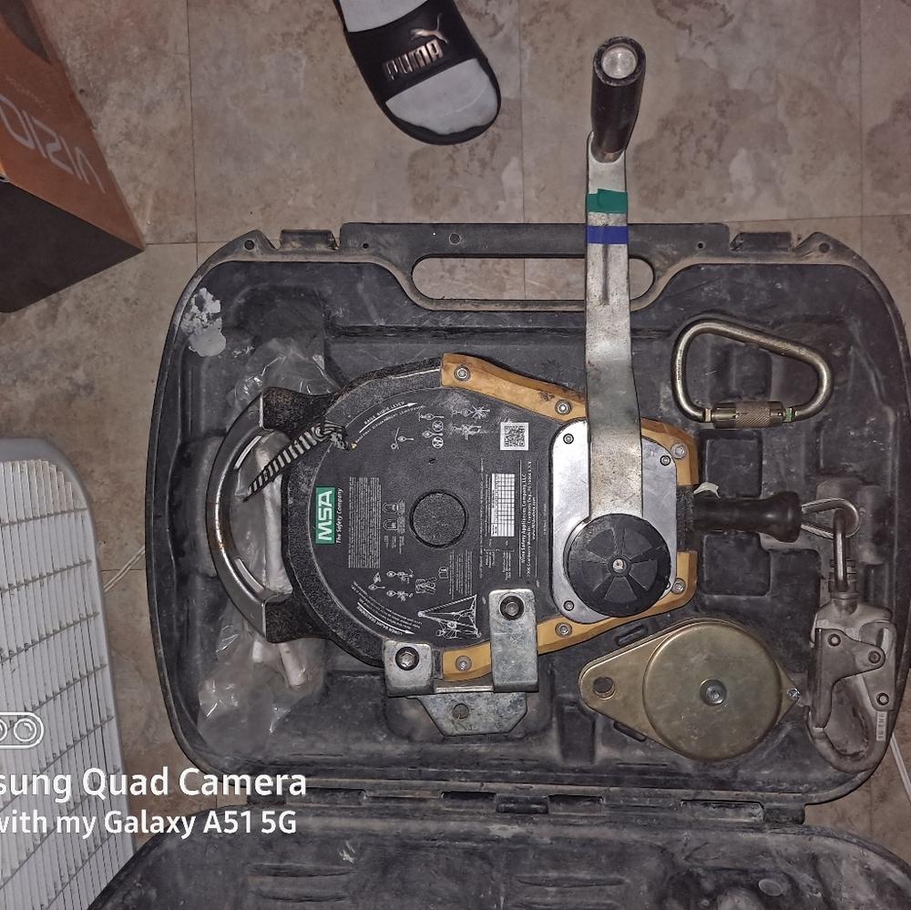 MSA 10158178 Workman Rescuer, Stainless - Picture 2 of 2